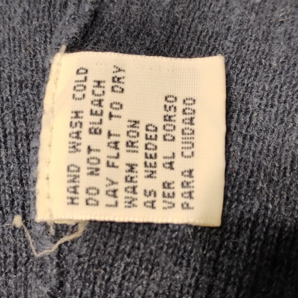 Yarnworks light button up sweater - Picture 9 of 10